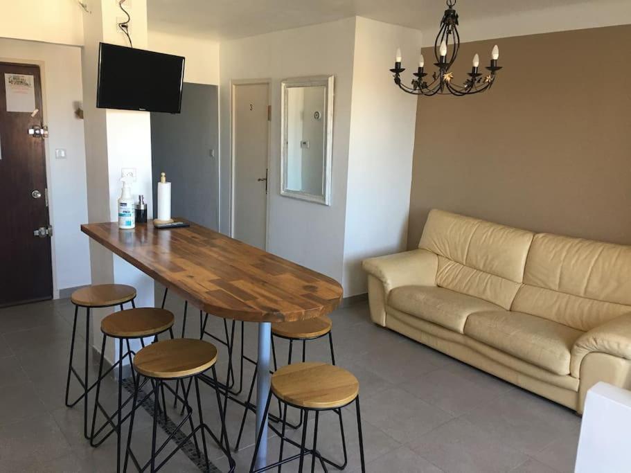 Location De Chambres, Sejour Pres Des Grands Buffets * Narbonne